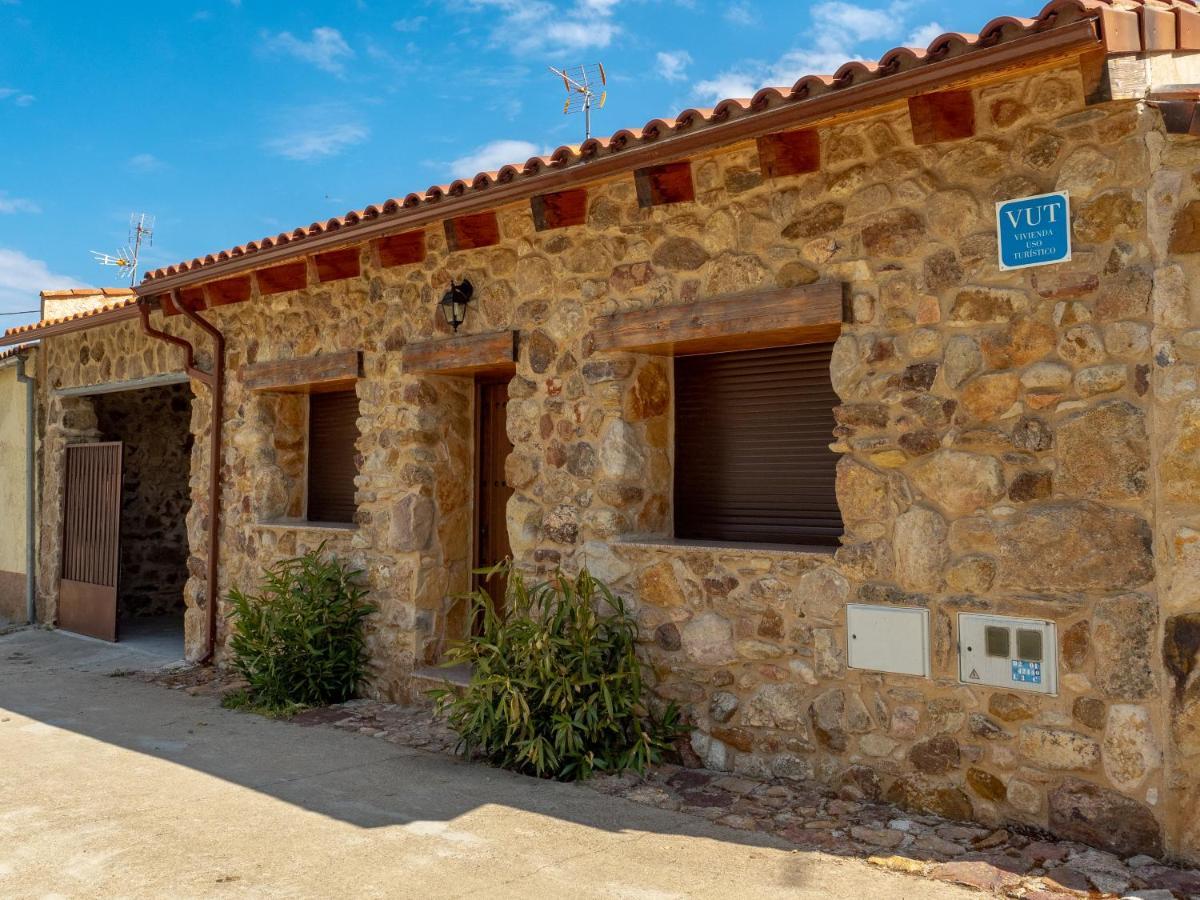Вилла Casa Turistica Rivera Del Zurguen Морилье Экстерьер фото